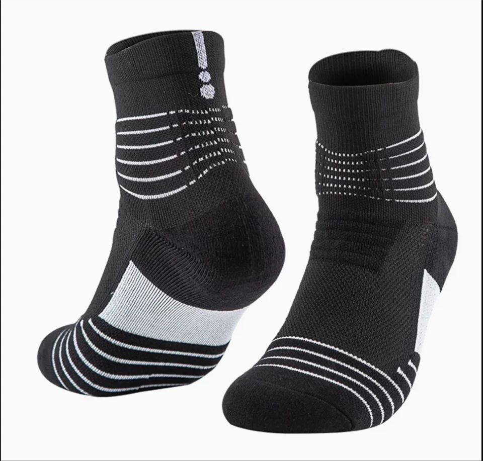 Kaus kaki yang ringan